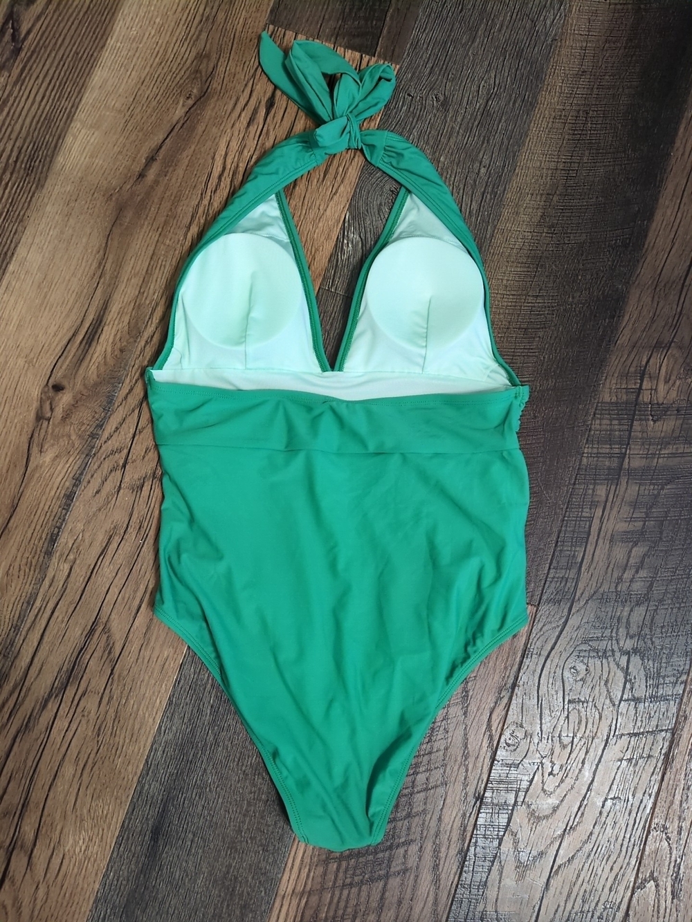 Cupshe Green One Piece Swimsuit XL Ruched Tummy Control Halter Neck Padded NWT - Picture 2 of 9